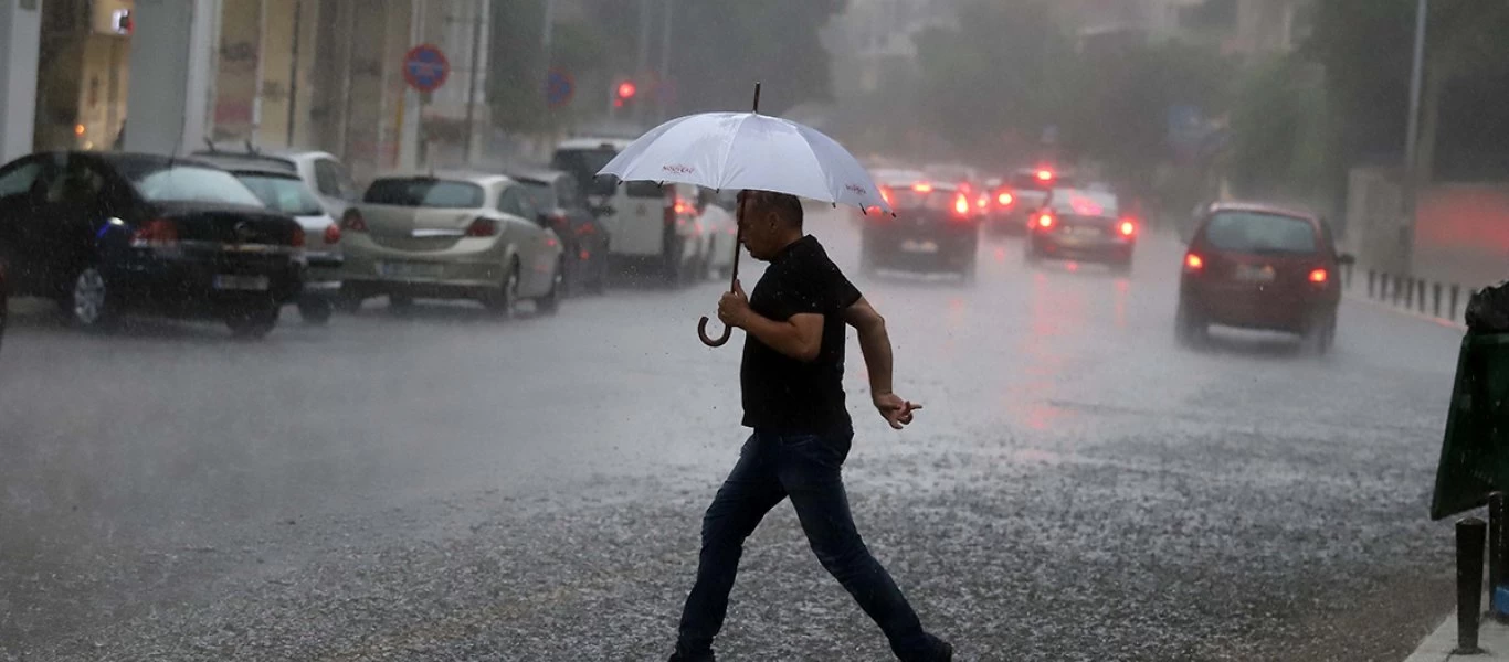 Την βόρεια Ελλάδα κτυπά το κύμα της κακοκαιρίας: Που θα κινηθεί τις επόμενες ώρες (βίντεο)